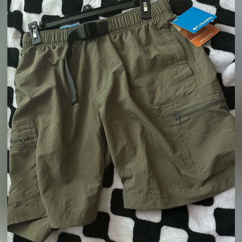 NEW Columbia Men's Mountaindale Shorts GREEN Sz SMALL